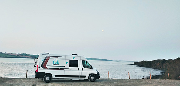 A campervan in Roches